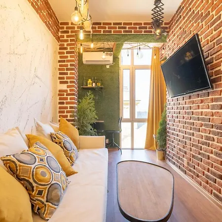 Wooden Castle - Top Center Apartment Sofia